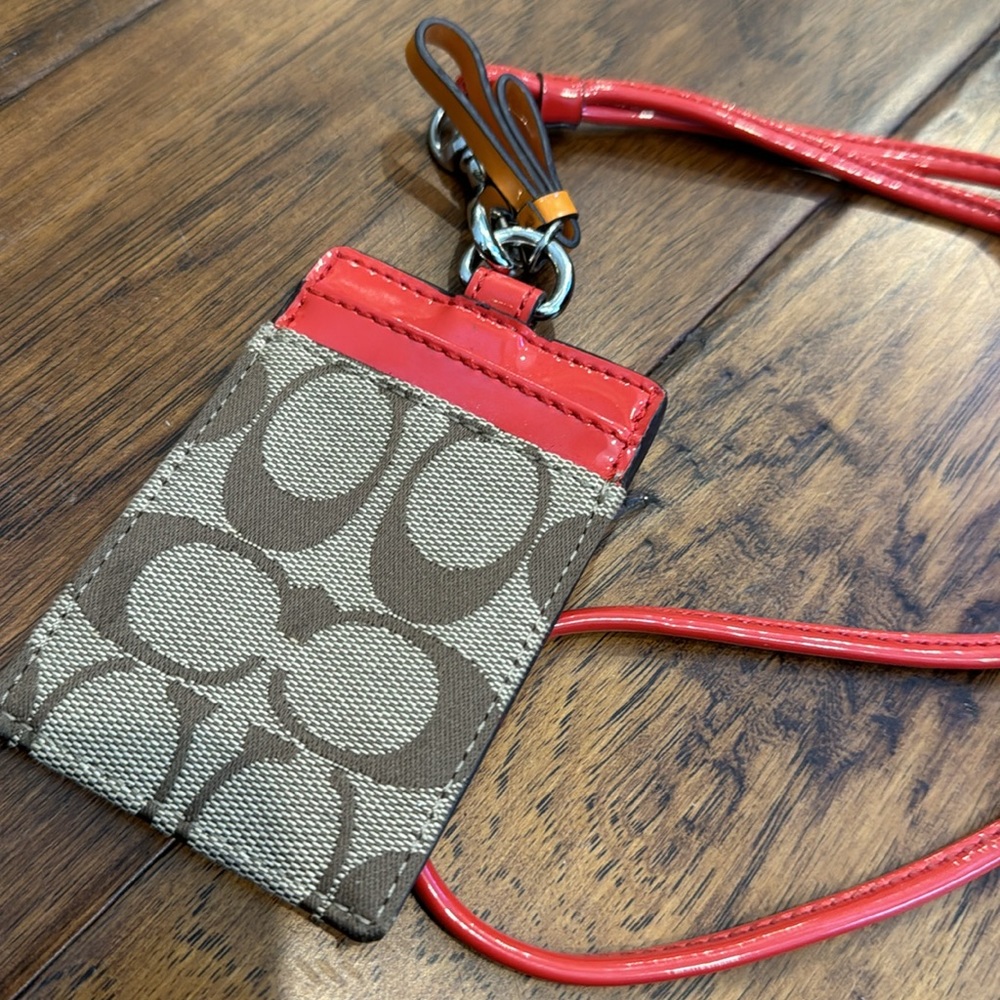 Coach card holder - Picture 3 of 3